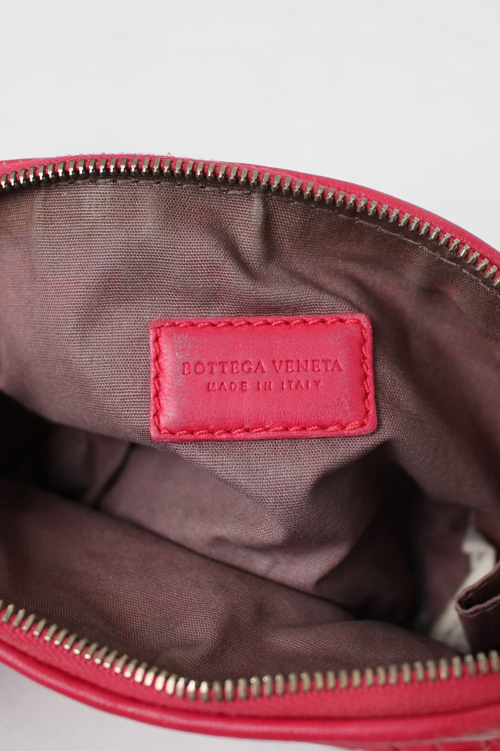BOTTEGA VENETA Intrecciato Pouch 상품이미지6