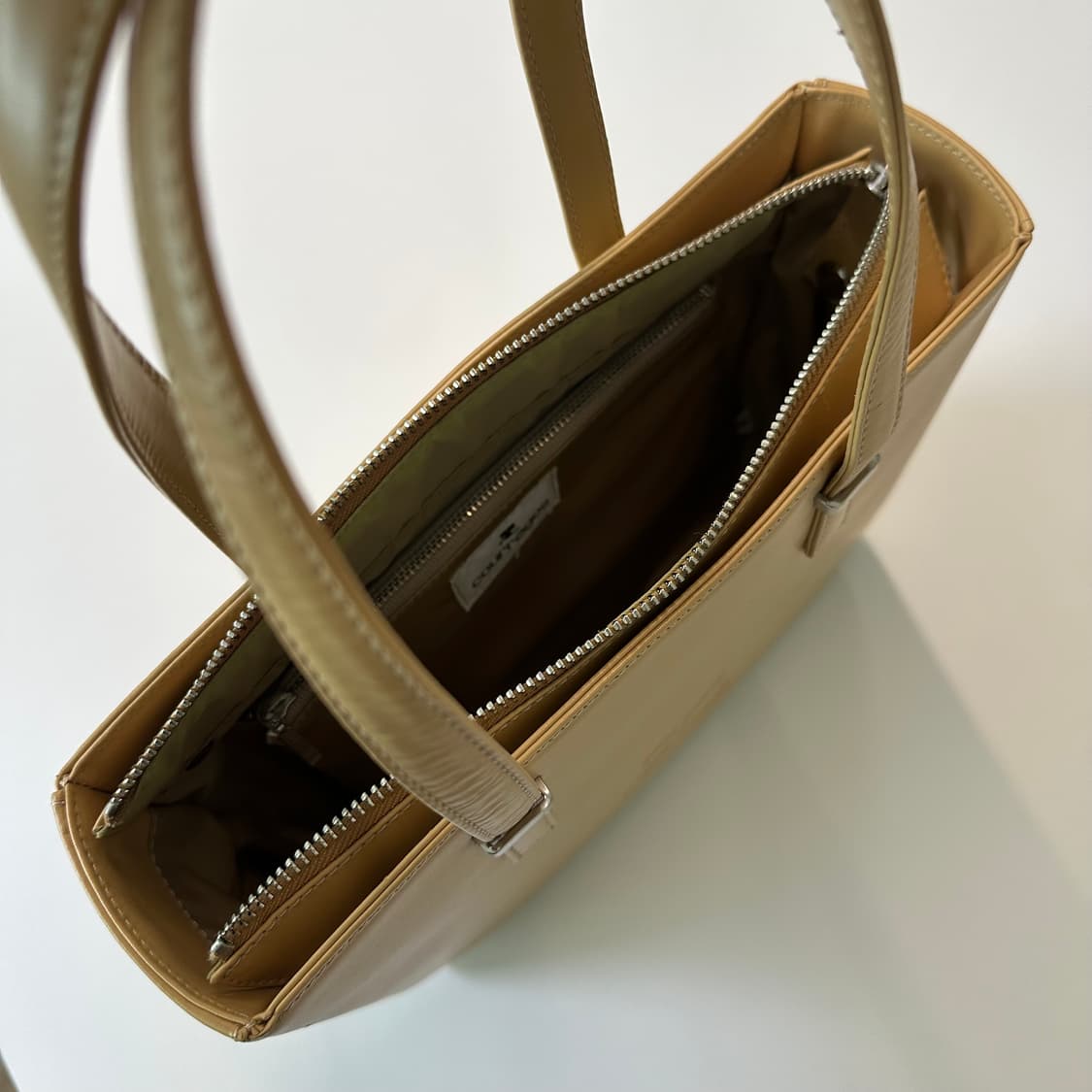 Courreges꾸레쥬 도트백 상품이미지5