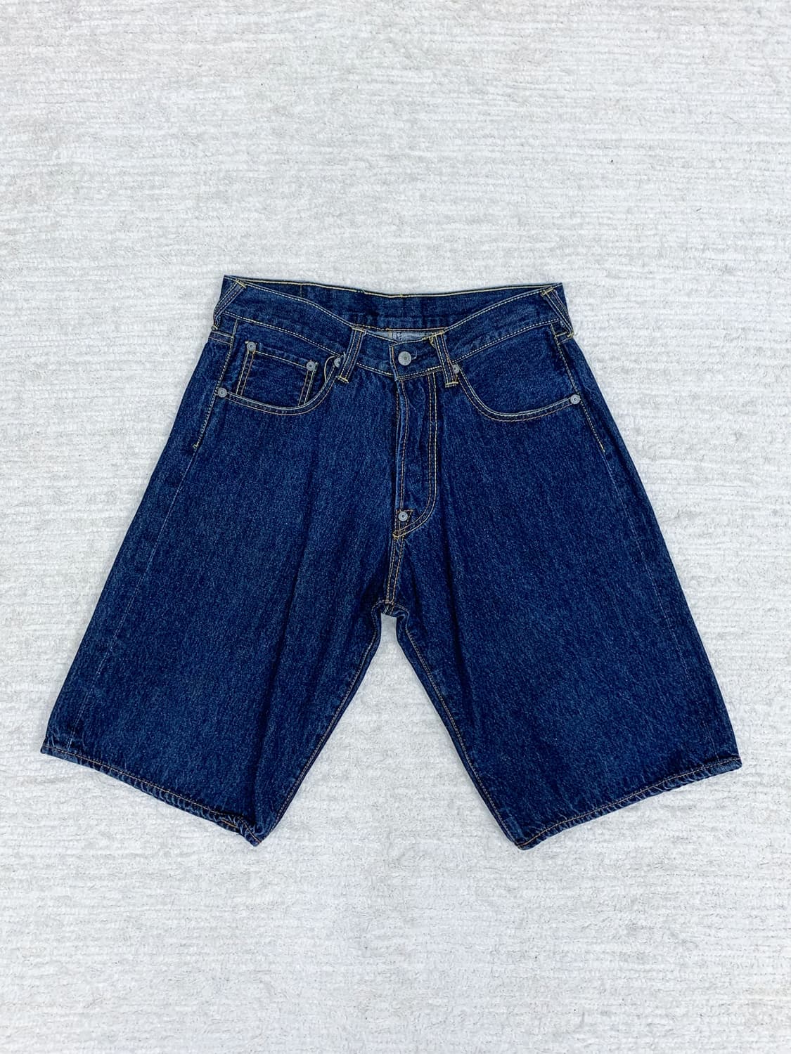 EVISU Mid-Blue Bermuda Shorts 상품이미지3
