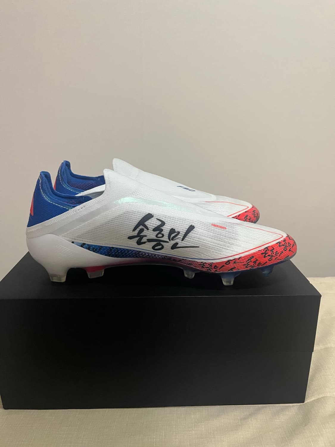 F50 손흥민 시그니처 축구화 상품이미지2