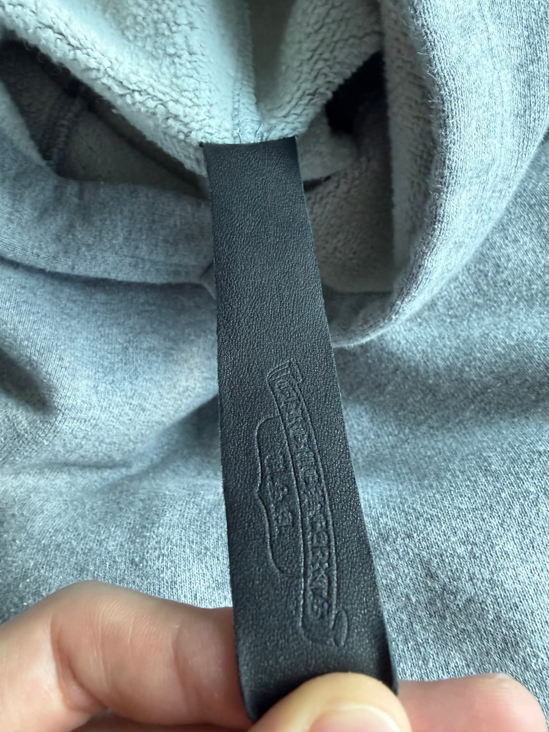 [S] 크롬하츠 크로스 레더 패치 후드 페이퍼잼 후드 그레이 상품이미지4