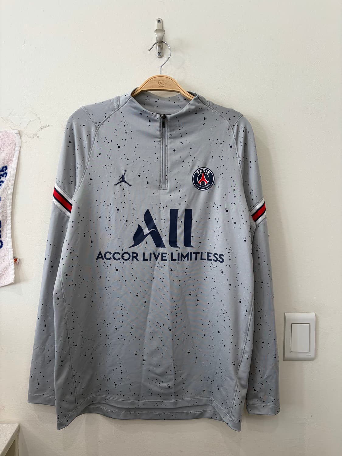 157. 나이키 조던 드릴탑 상품이미지1