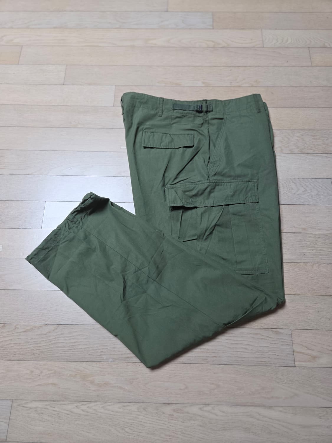 미군 오리지날 정글퍼티그 바지.L.R.새제품.67년도산
  상품이미지1