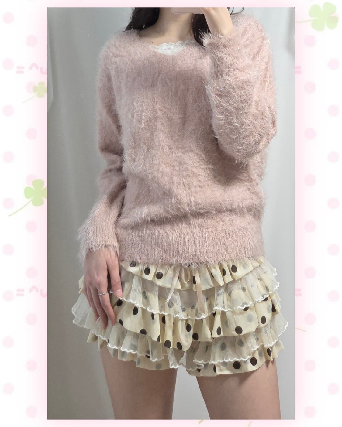 핑크 헤어리 V넥 니트 상품이미지1