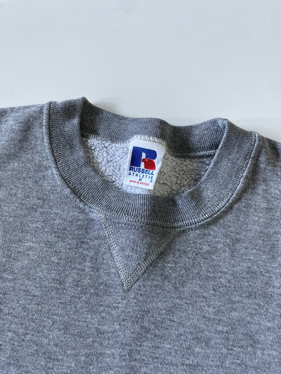 (M) 러셀 애슬레틱 플레인 스웻셔츠 상품이미지3