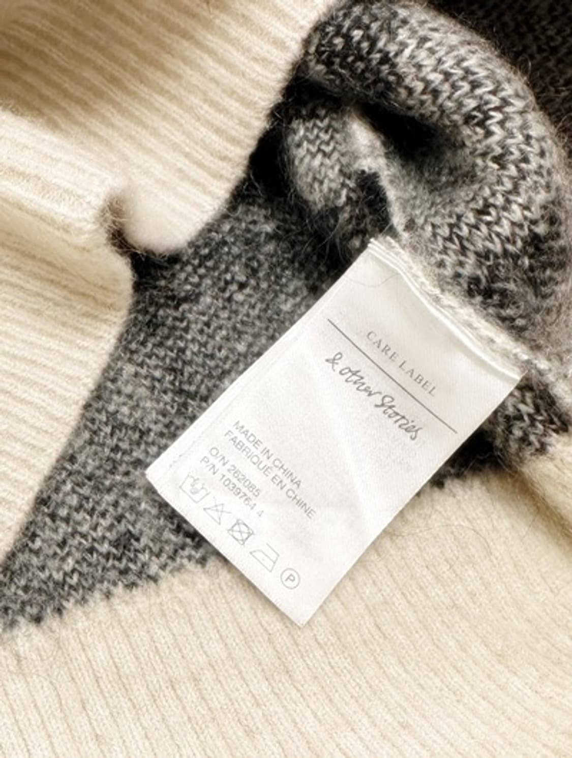 앤아더스토리 쟈가드 모헤어 니트  상품이미지9