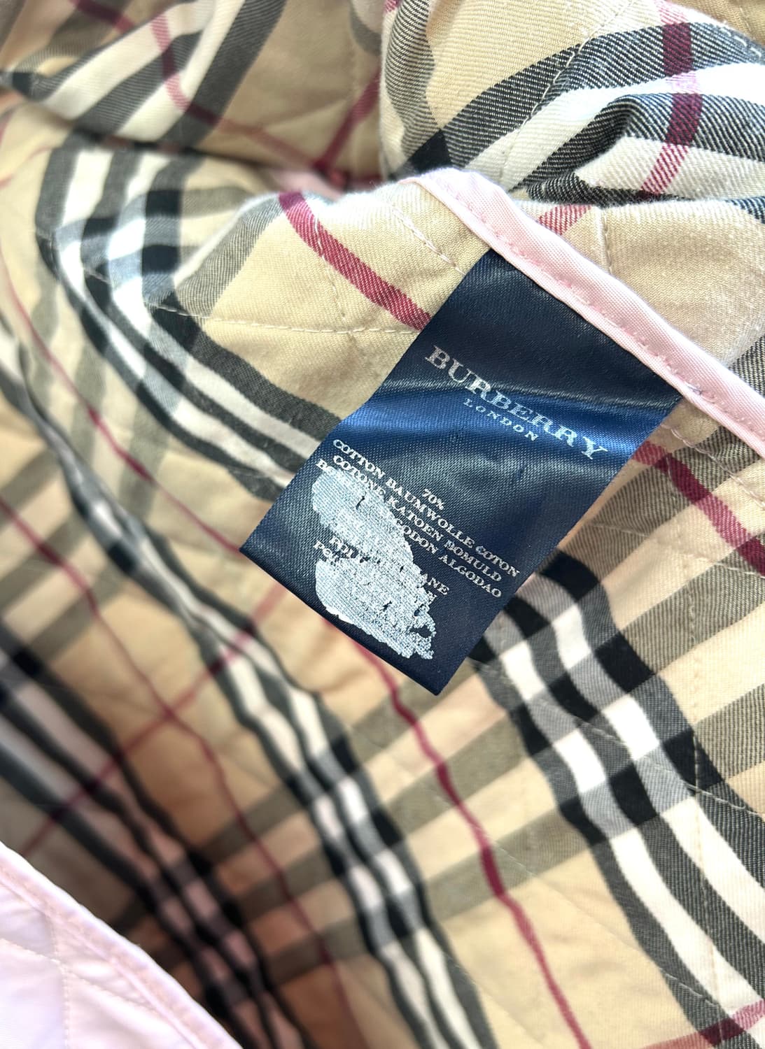 S/ 버버리 노바체크 라이닝 퀄팅 경량 패딩 상품이미지10