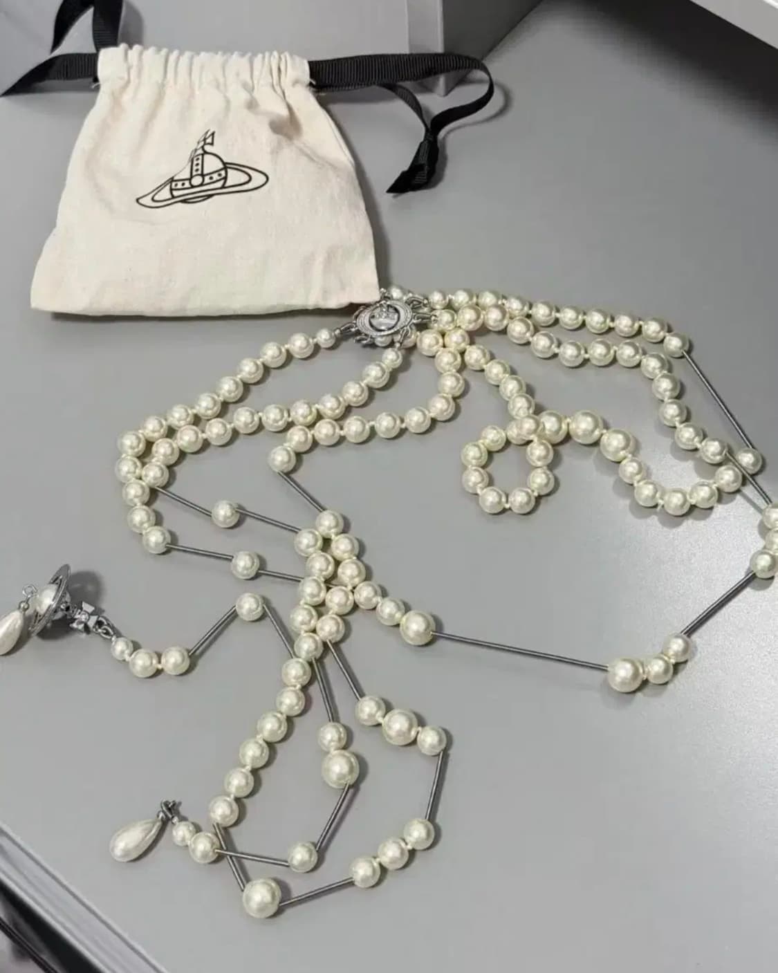 비비안웨스트우드 브로큰펄 목걸이 상품이미지2