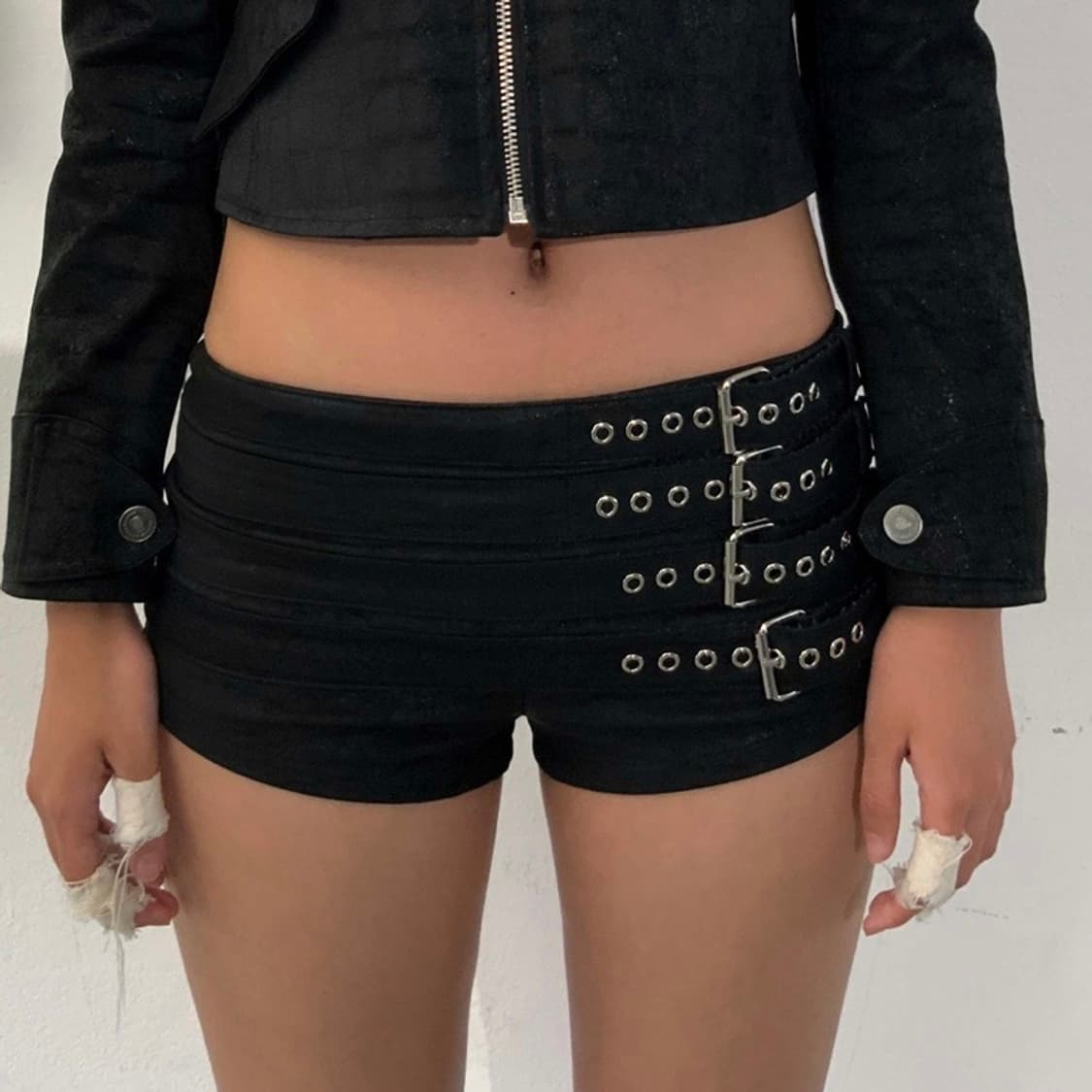 Bonnae Belted micro shorts (black) 1 상품이미지2