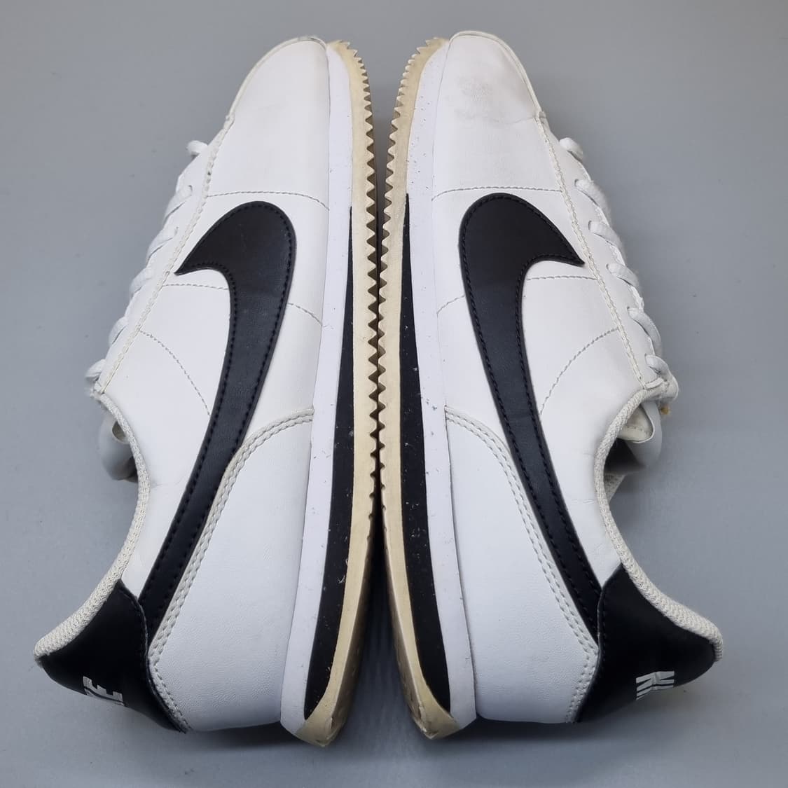 나이키 코르테즈 흰검 여성운동화240  상품이미지5