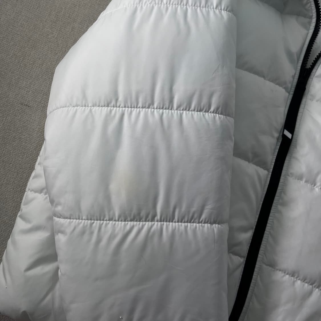 W 100 나이키 신형 백스우시 화이트 푸퍼 패딩 상품이미지7