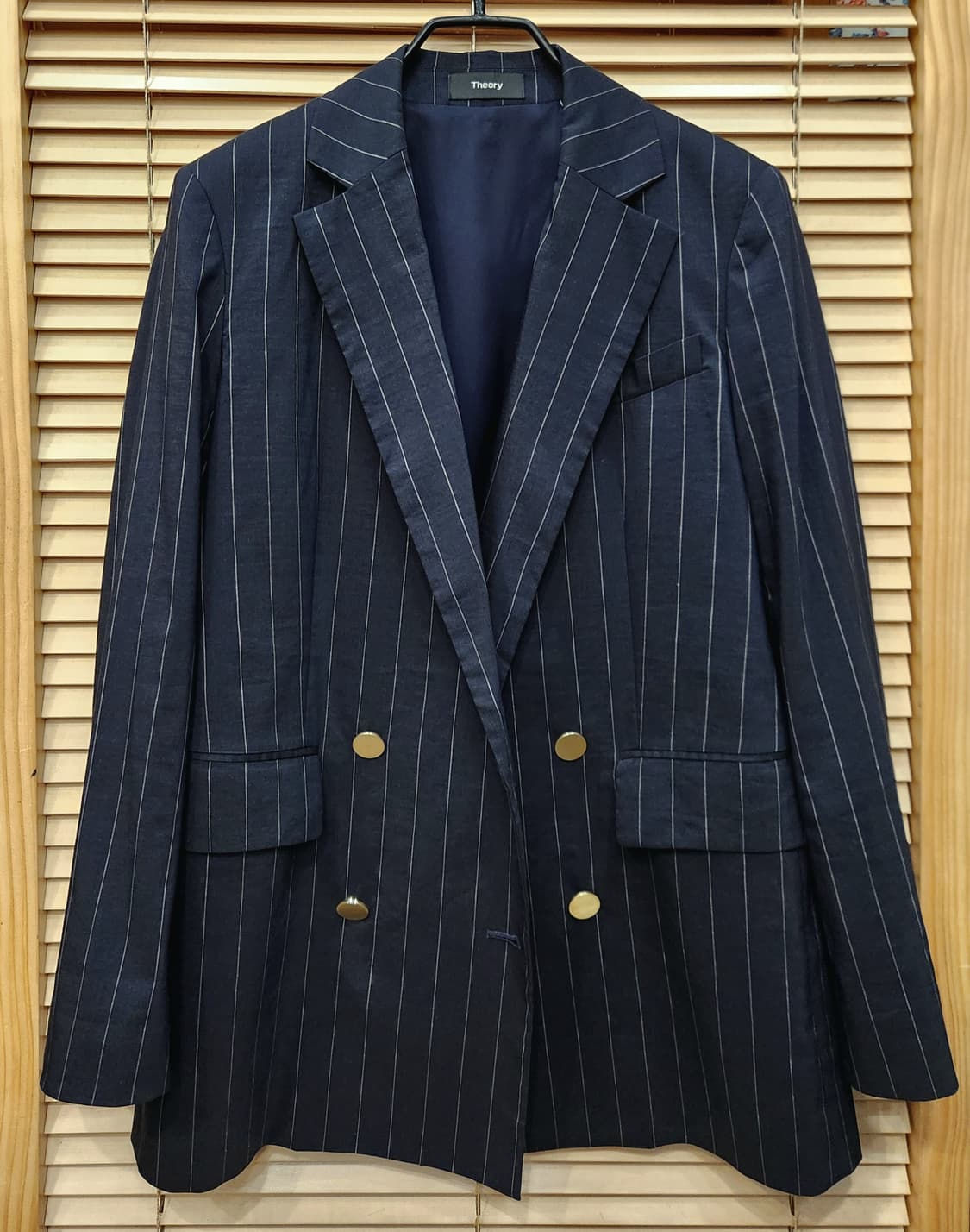 띠어리 금장더블 여성 린넨자켓 상품이미지1