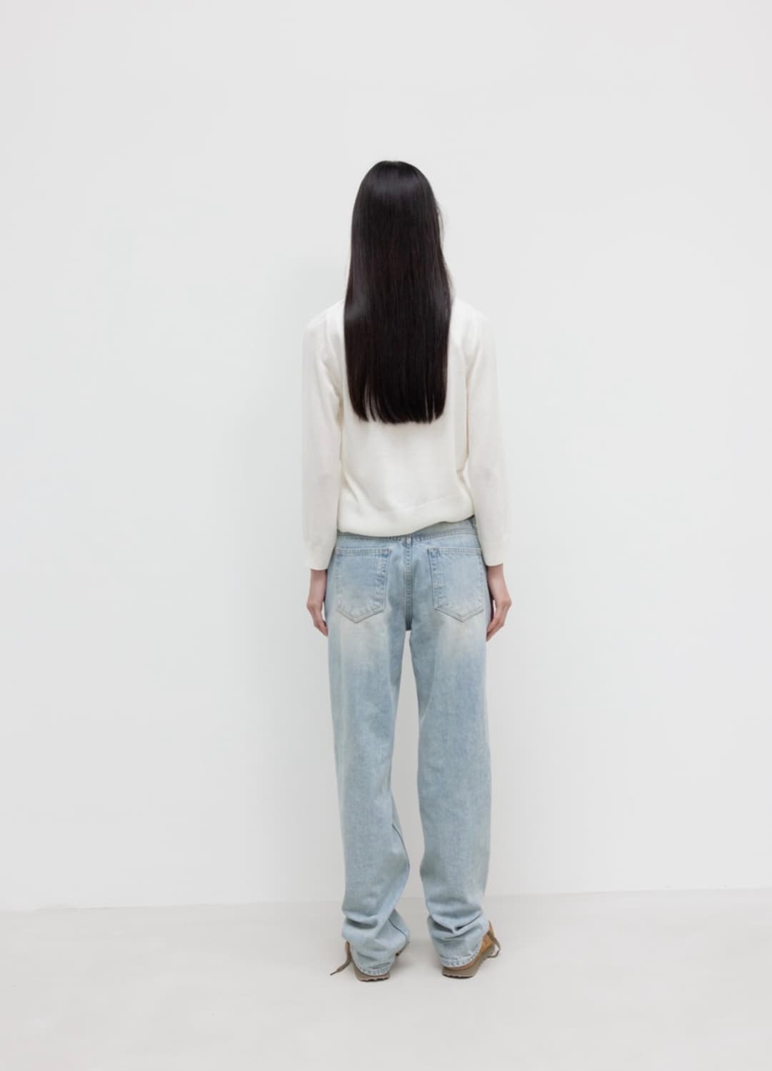 MID RISE REGULAR FIT JEANS / MID BLUE 상품이미지3