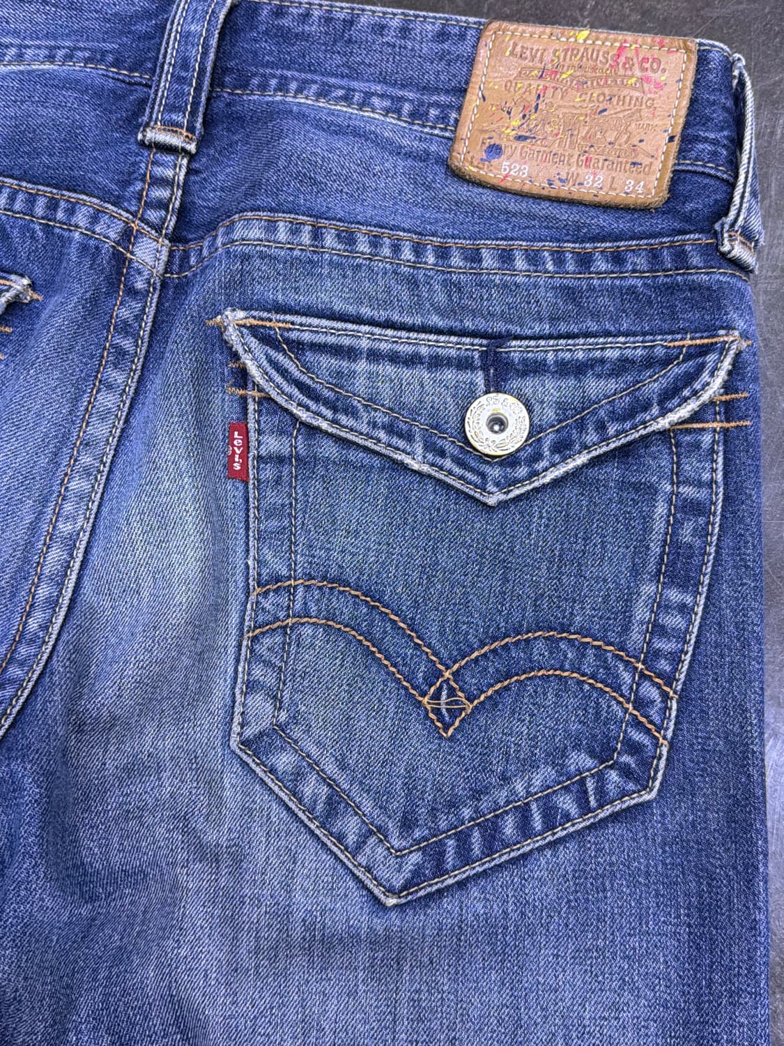 리바이스 523 스트레이트핏 백포켓 빈티지 데미지 워싱 데님팬츠 32 상품이미지8