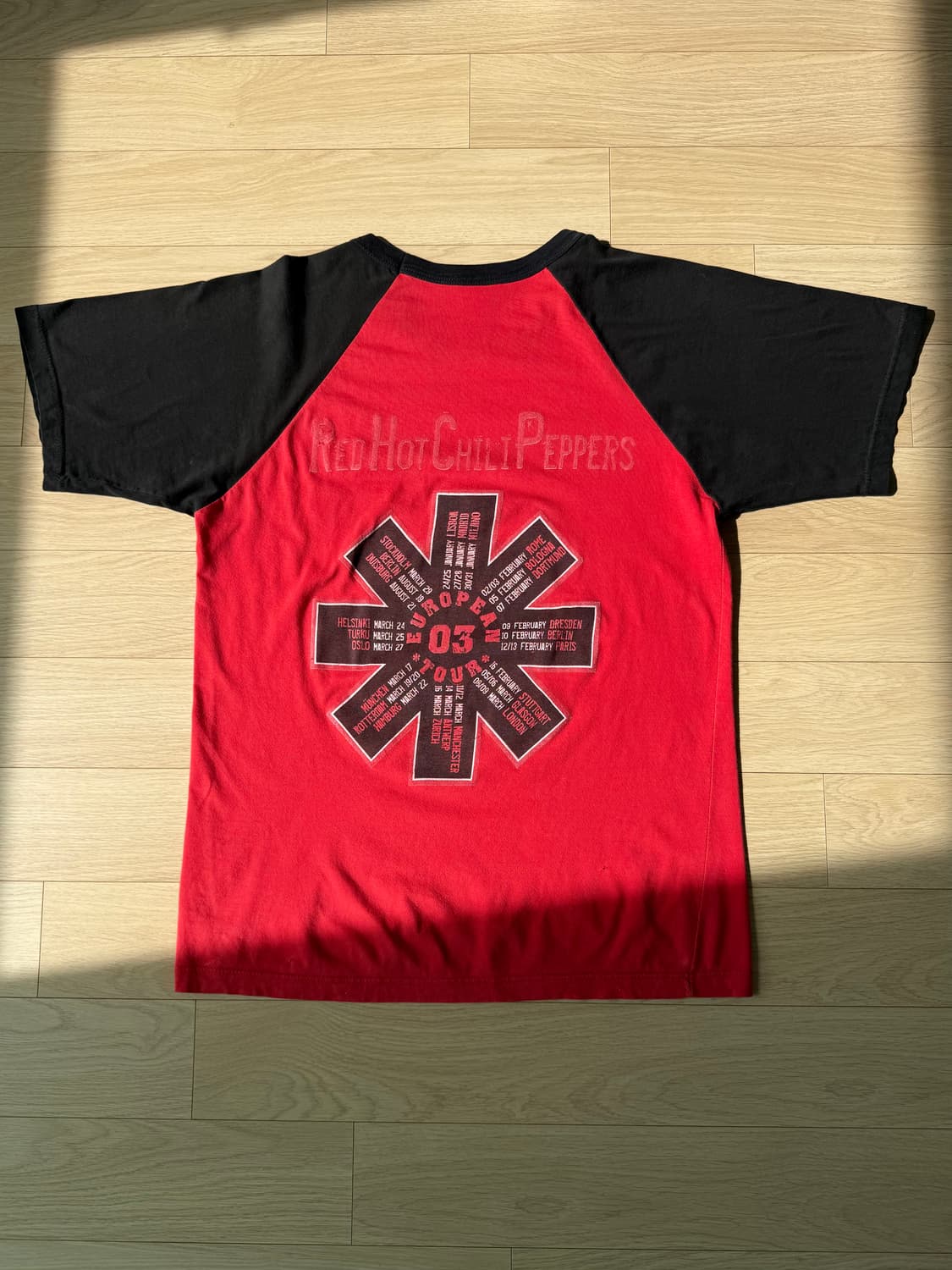 레드핫칠리페퍼스 2003‘s 유럽 투어 티셔츠 상품이미지3