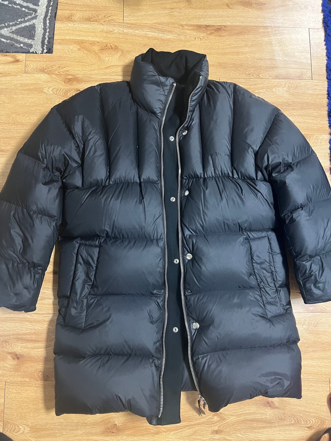 아크네 롱 패딩  상품이미지1