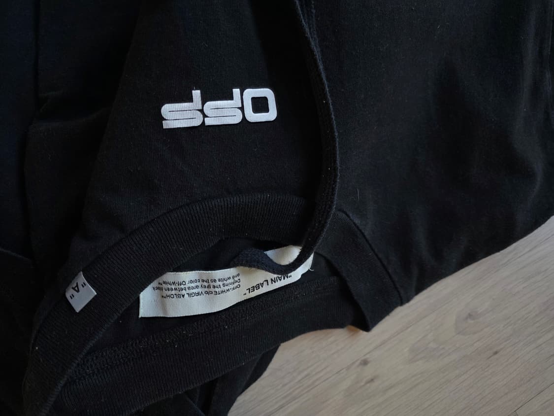 오프화이트 카라바죠 애로우 반팔티 상품이미지5