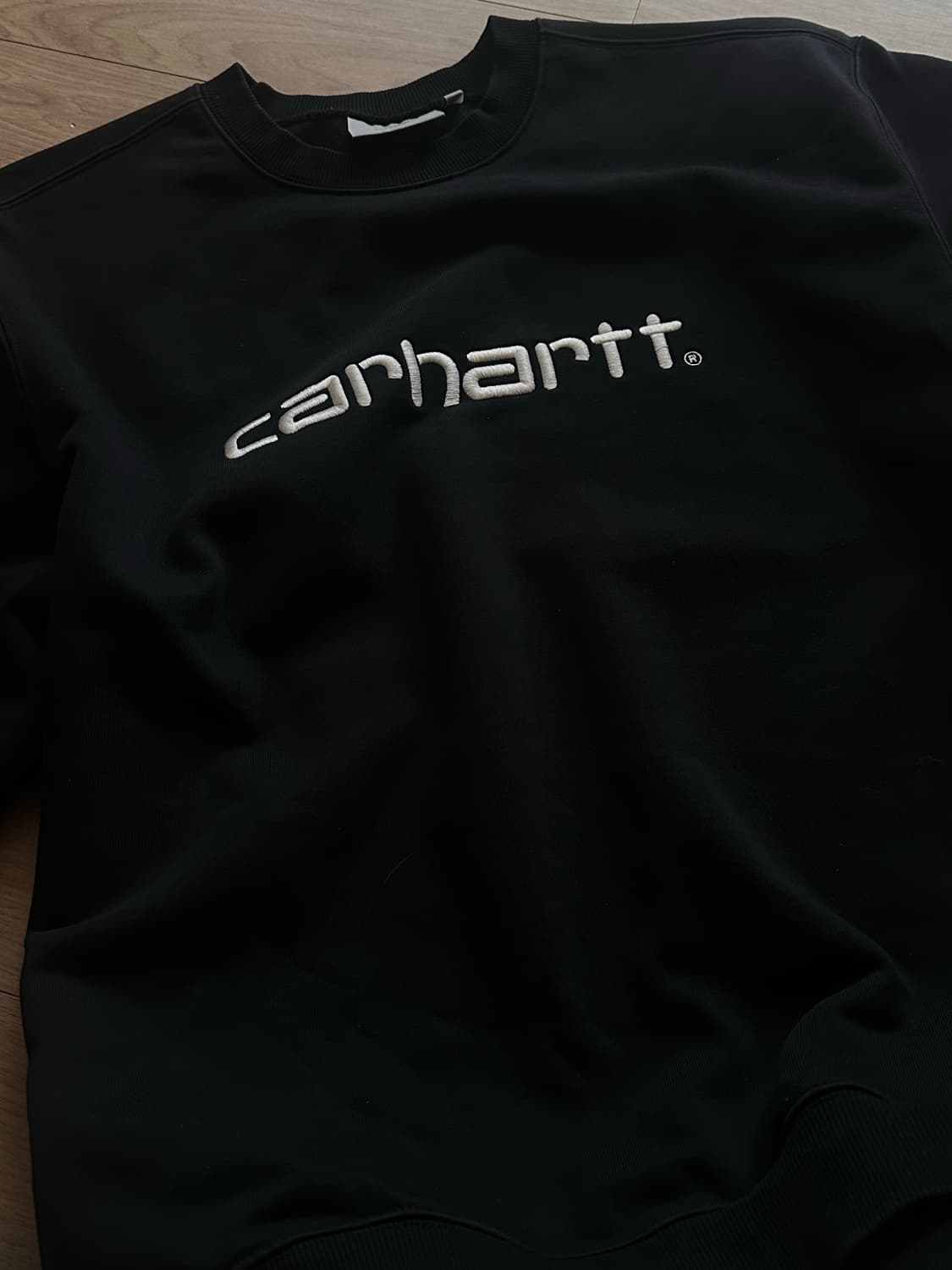칼하트 맨투맨 블랙 (기모 스웨트 셔츠) L 상품이미지2