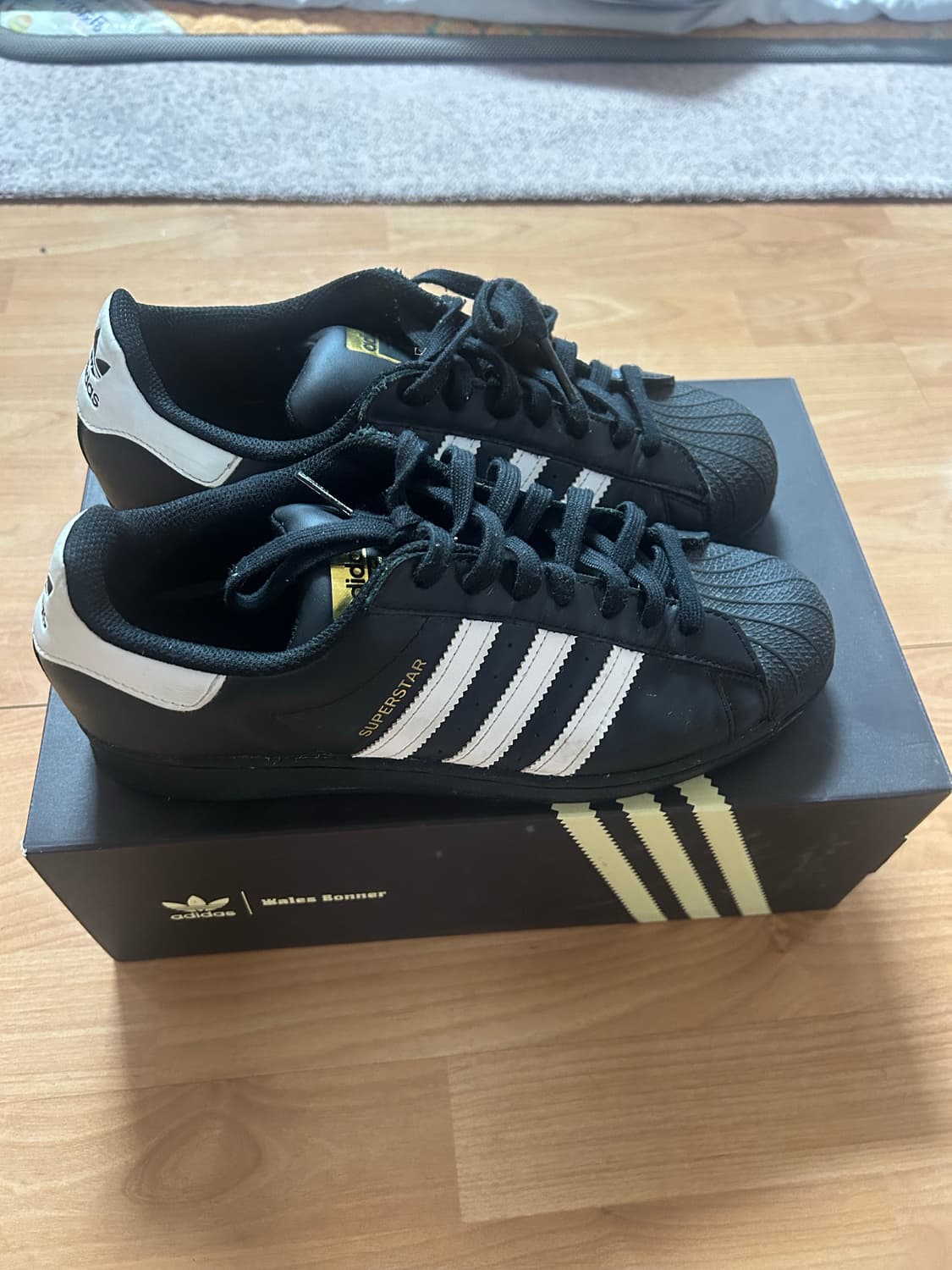 아디다스 슈퍼스타 코어 블랙 화이트 265 상품이미지2