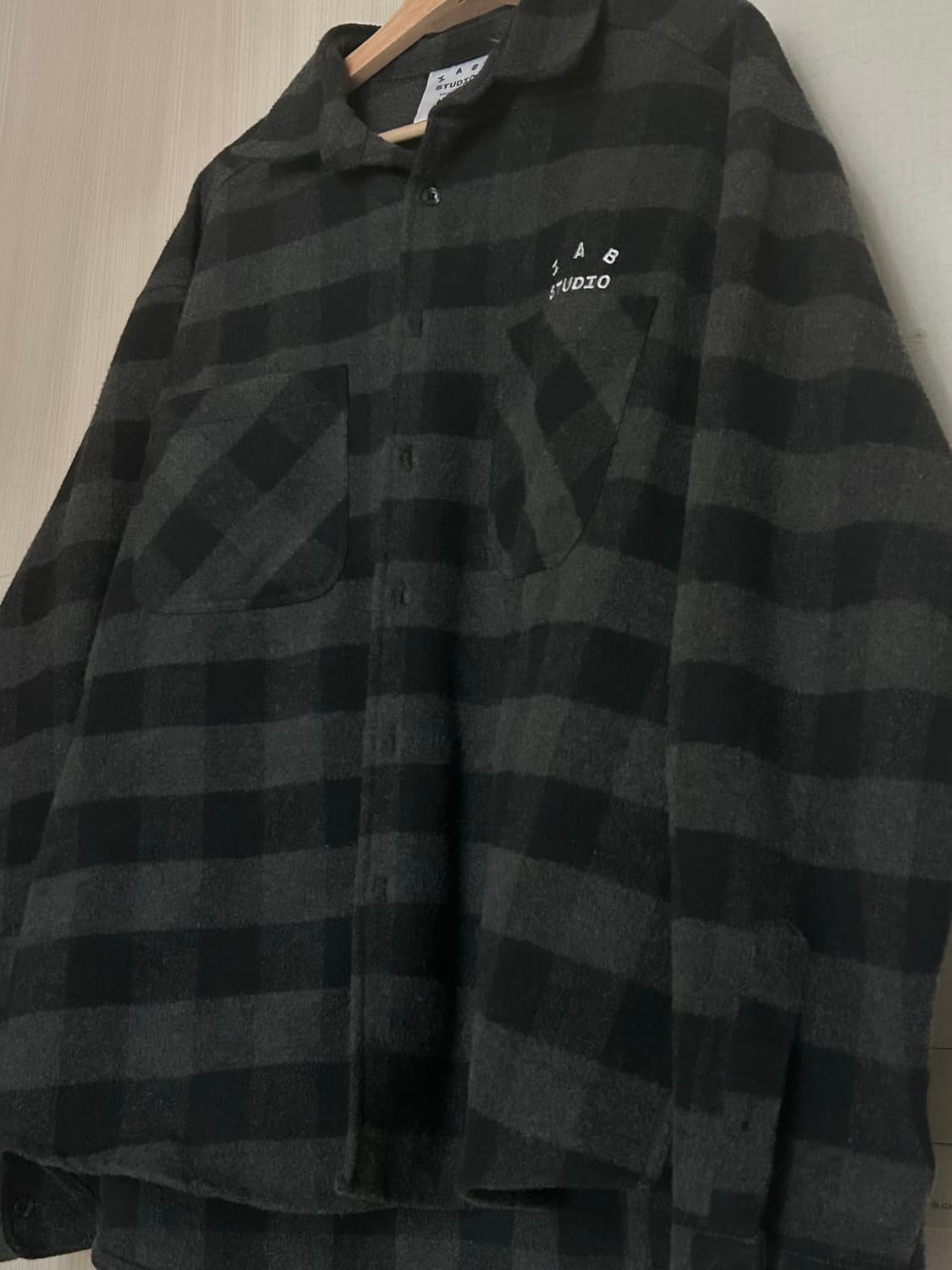 아이앱 스튜디오 깅엄 체크 셔츠 블랙 화이트 상품이미지1