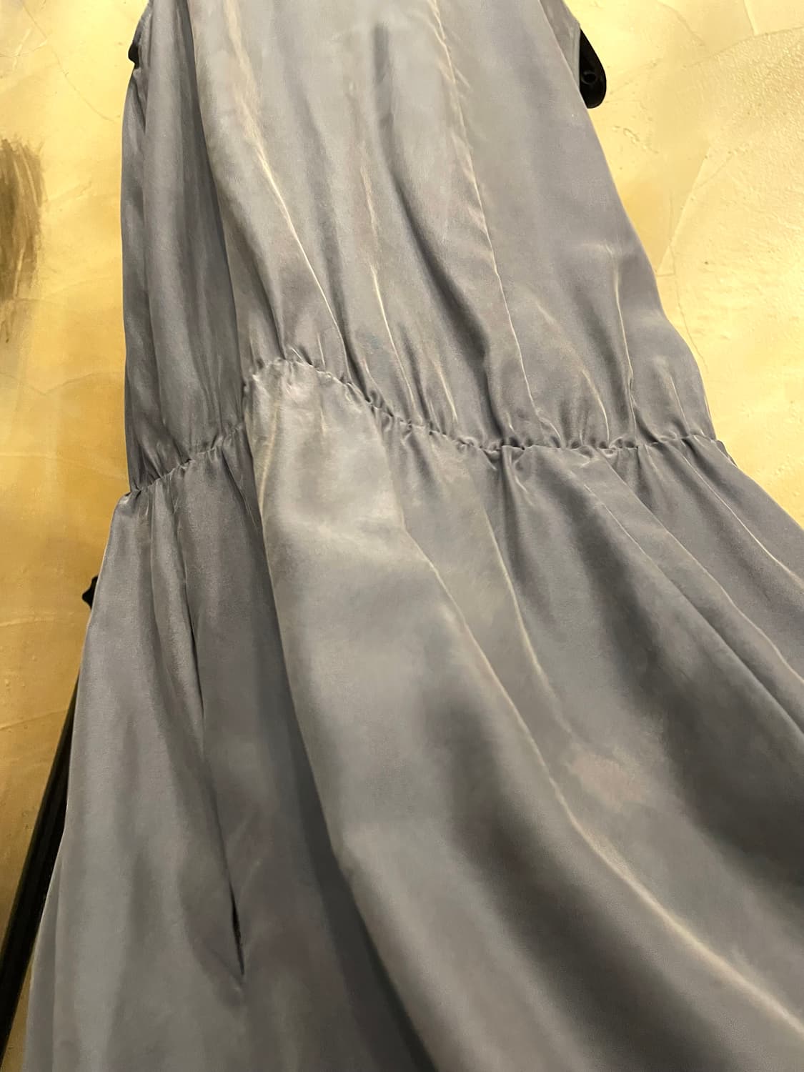 엠프리오 아르마니 실크 셔링 원피스 55 상품이미지7