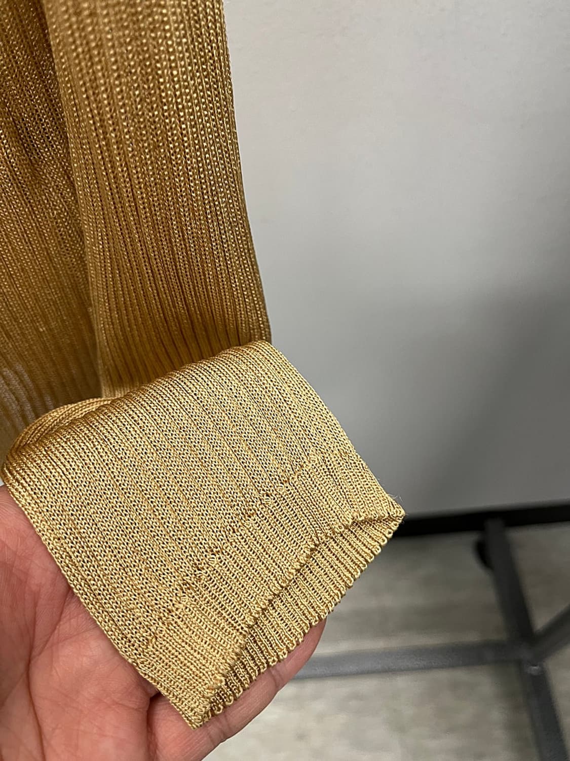 여) 로에베 골지 비스코스 가디건  상품이미지5