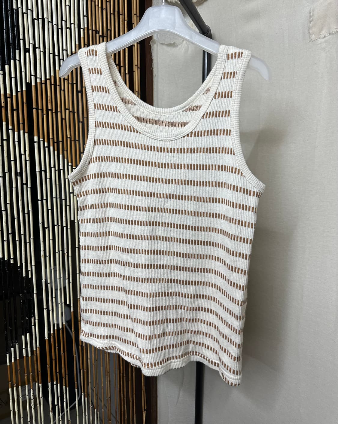studio clip sleeveless 상품이미지1