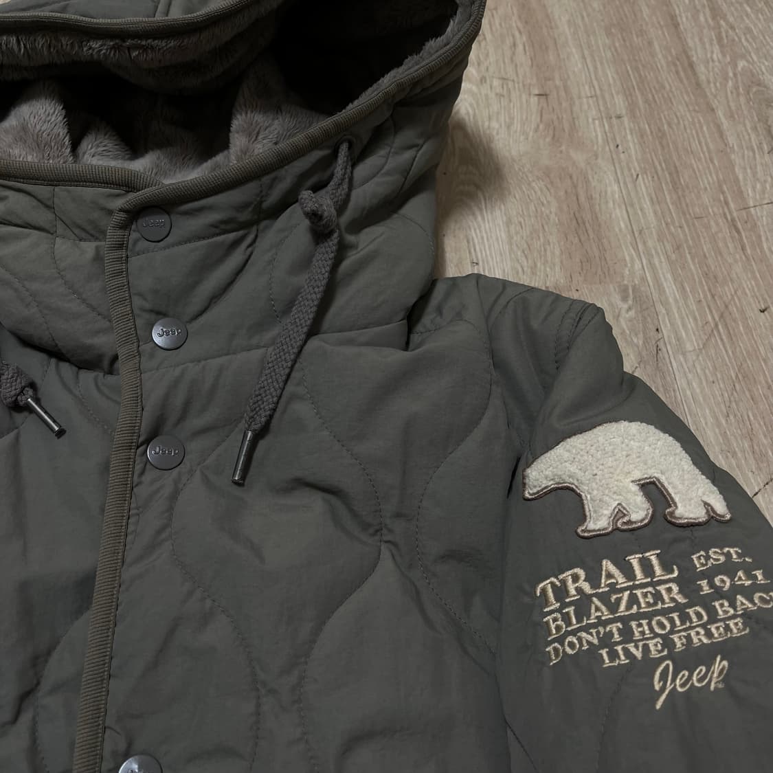 지프 후드 퀼팅 경량 패딩 S/90 상품이미지4