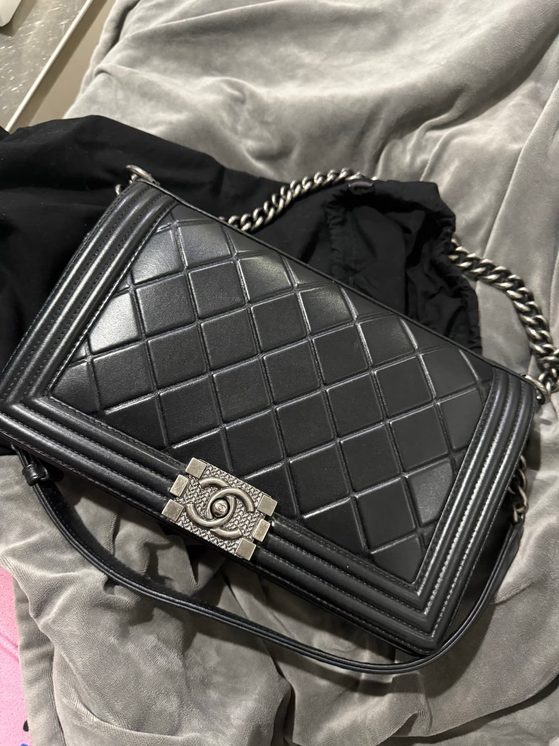 샤넬 보이백 미디움  상품이미지2