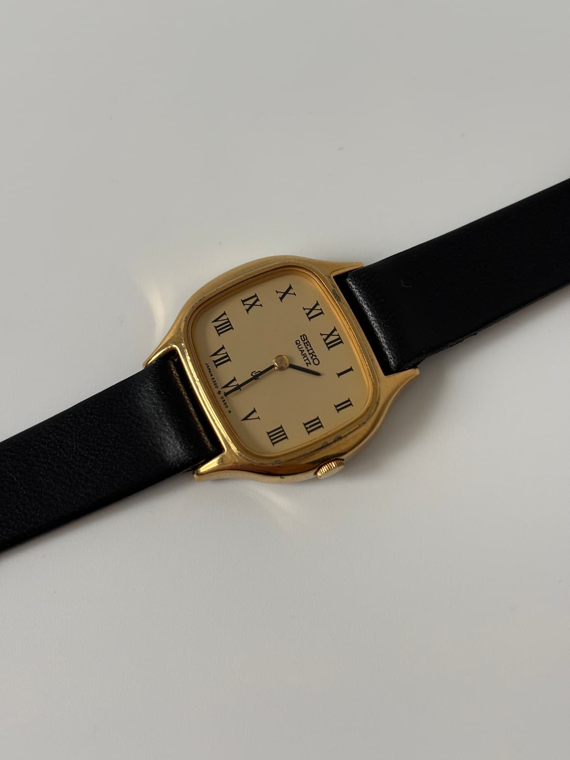 1980s Roman Cushion Shaped Ladies Quartz 상품이미지4