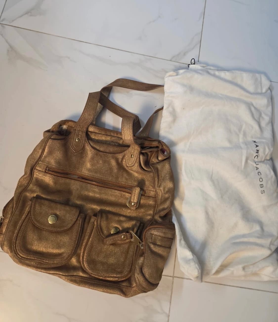 Marc Jacob’s 마크제이콥스 골드메탈 백 상품이미지2