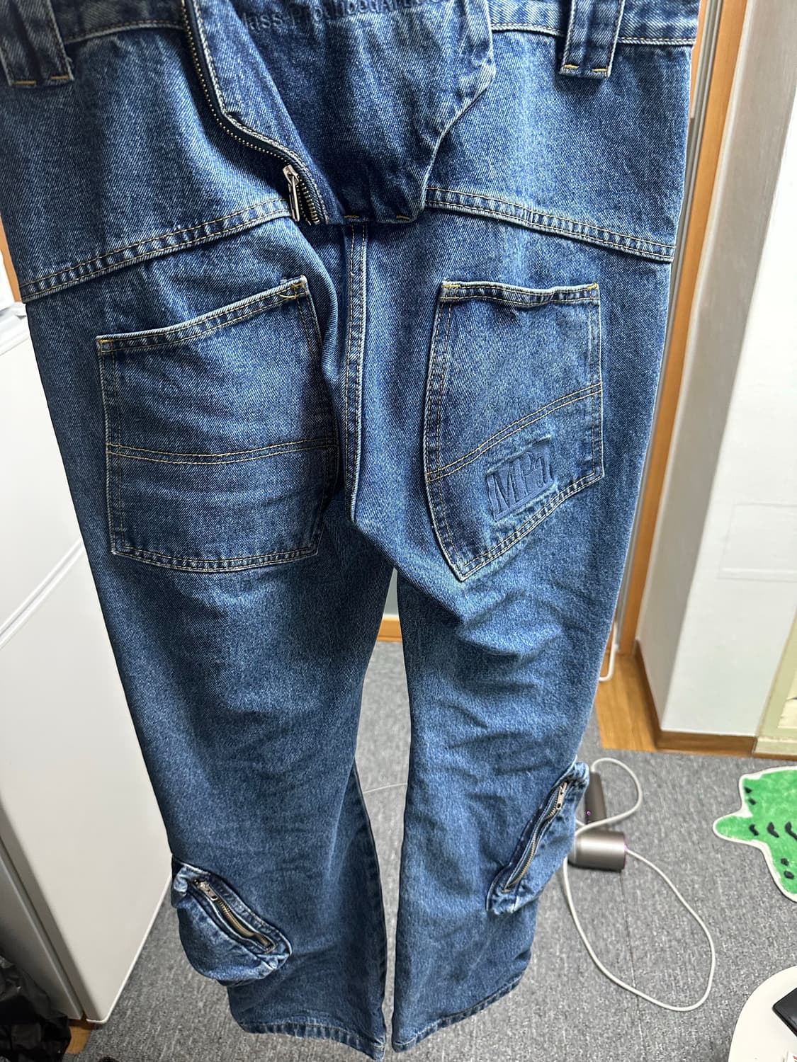 플라스틱 프로덕트 포켓 팬츠 상품이미지2