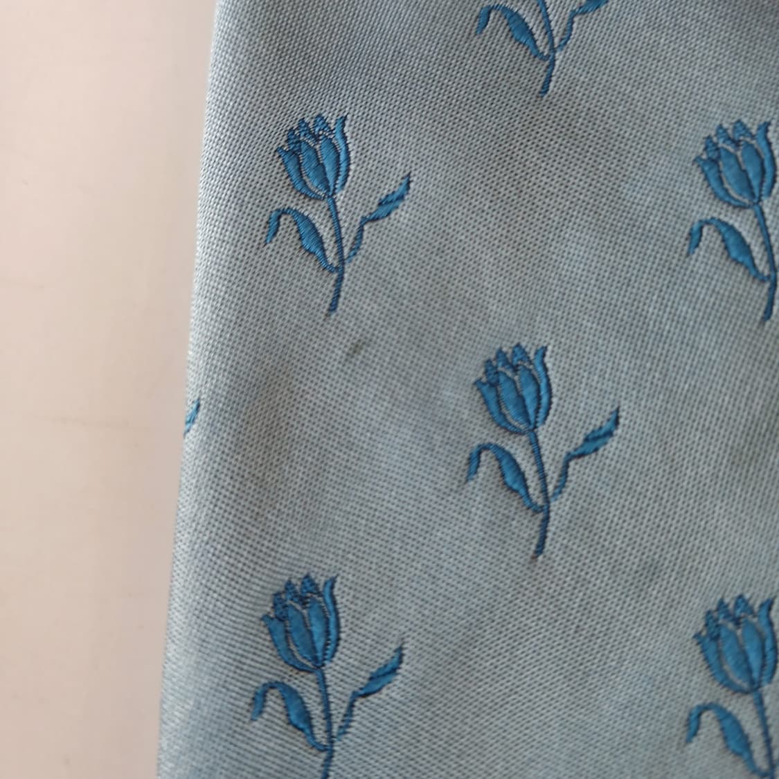 던힐 실크 블루 플라워 자카드 넥타이 9.3cm A등급 A19587
 상품이미지6