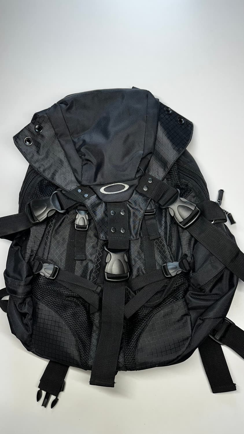 오클리 블랙 백팩 가방 상품이미지1