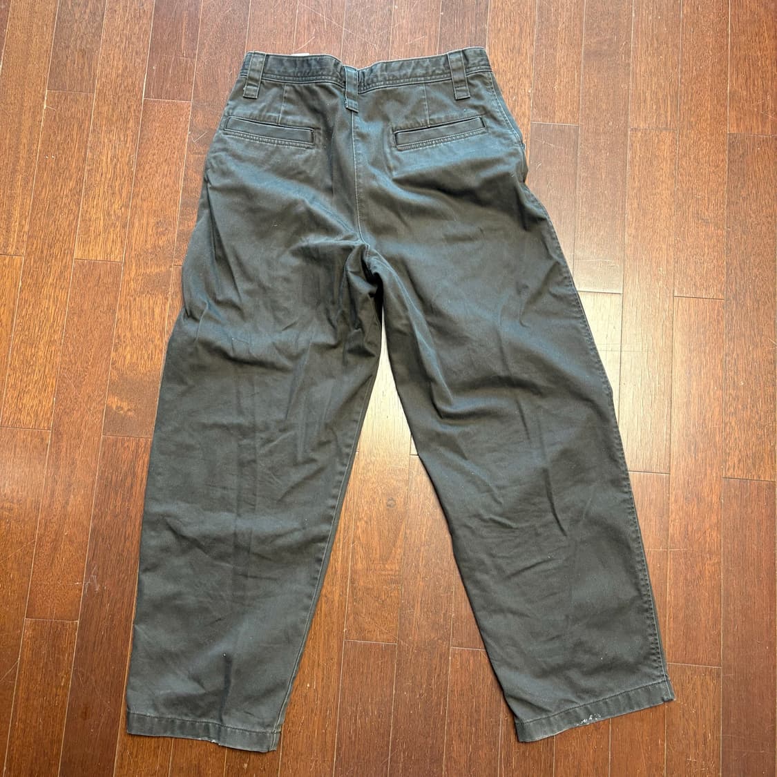 Uniqlo 와이드핏 치노팬츠 상품이미지2