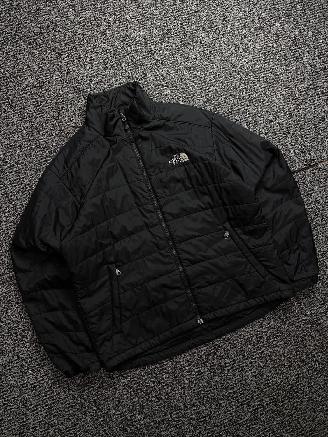 노스페이스 마운틴 고프코어 경량 점퍼 1930 상품이미지1