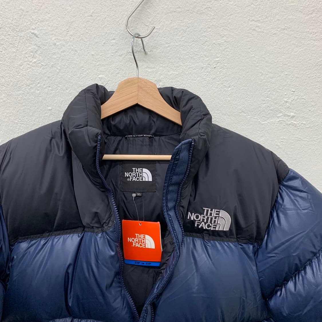 노스페이스 눕시 700 네이비 다운패딩 (새상품) 상품이미지10