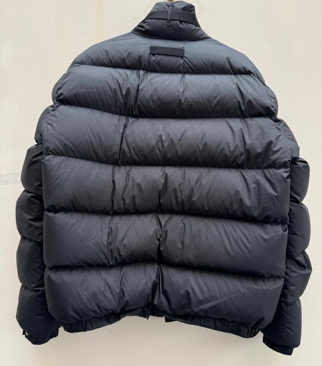 알릭스 19fw 푸퍼 패딩 블랙 상품이미지2