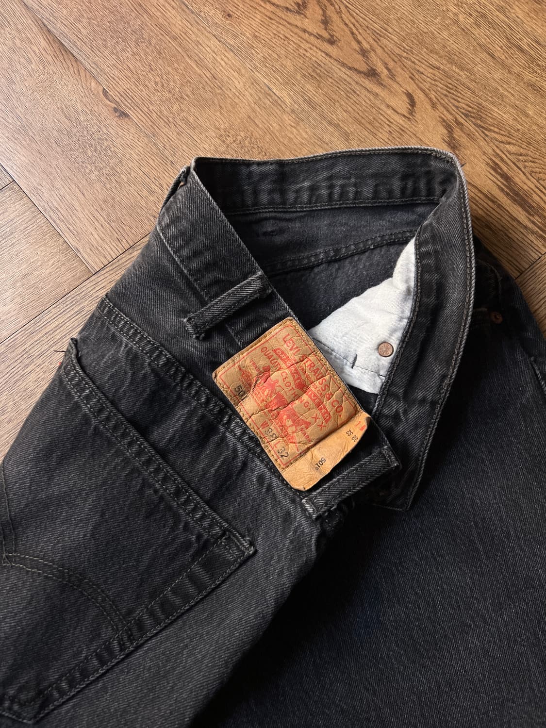 [38]리바이스 USA 501 스트레이트 흑청 데님 팬츠 상품이미지4