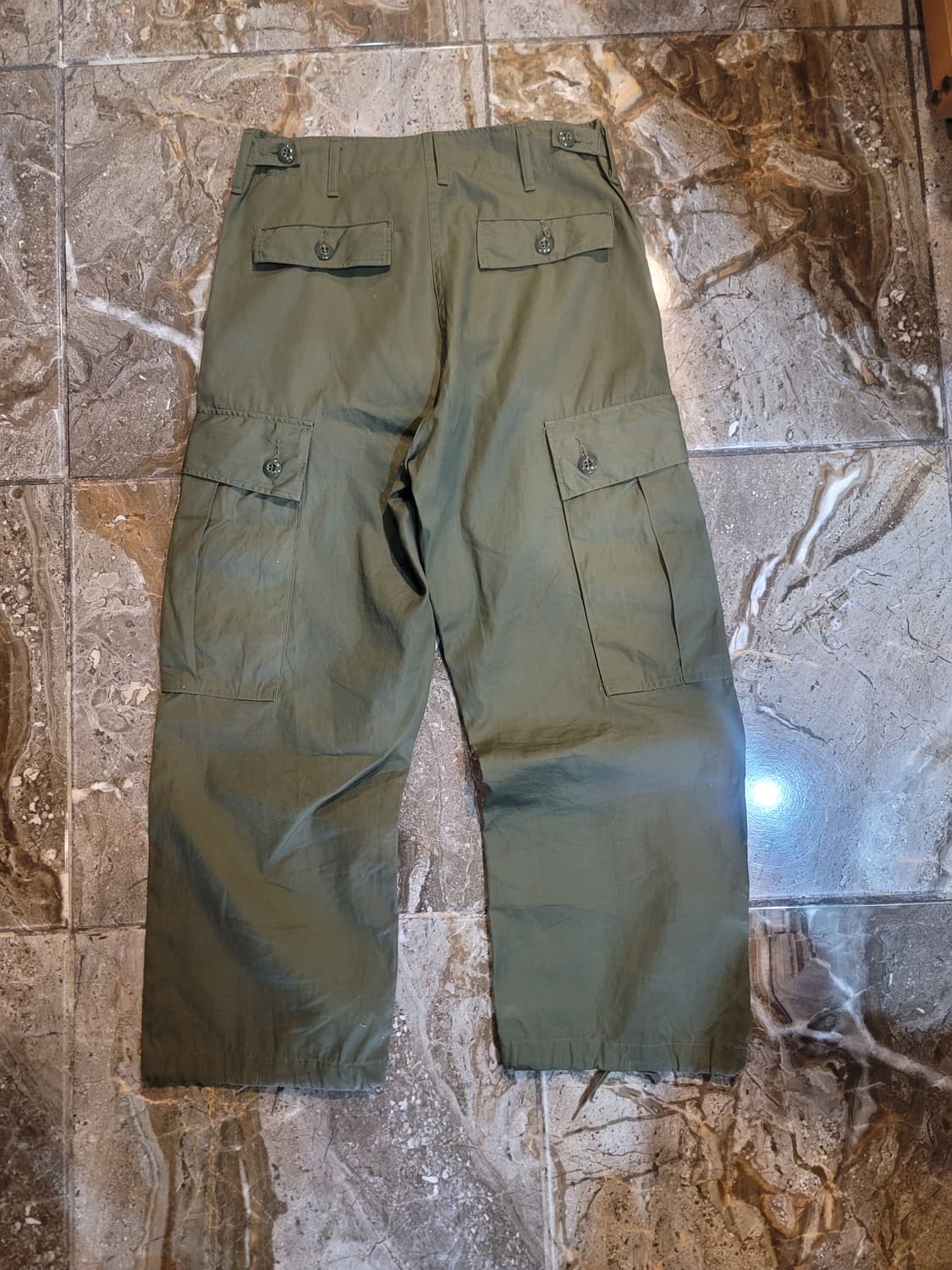 버즈릭슨 올리브 색상 카고 와이드 팬츠  상품이미지2