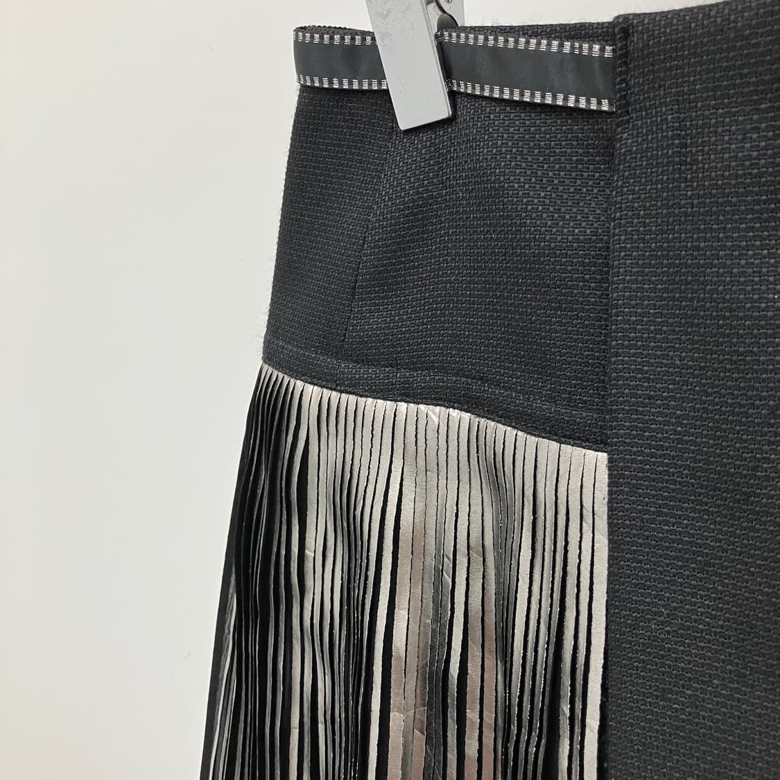 Artisan 블랙 플리츠 미니스커트 상품이미지4