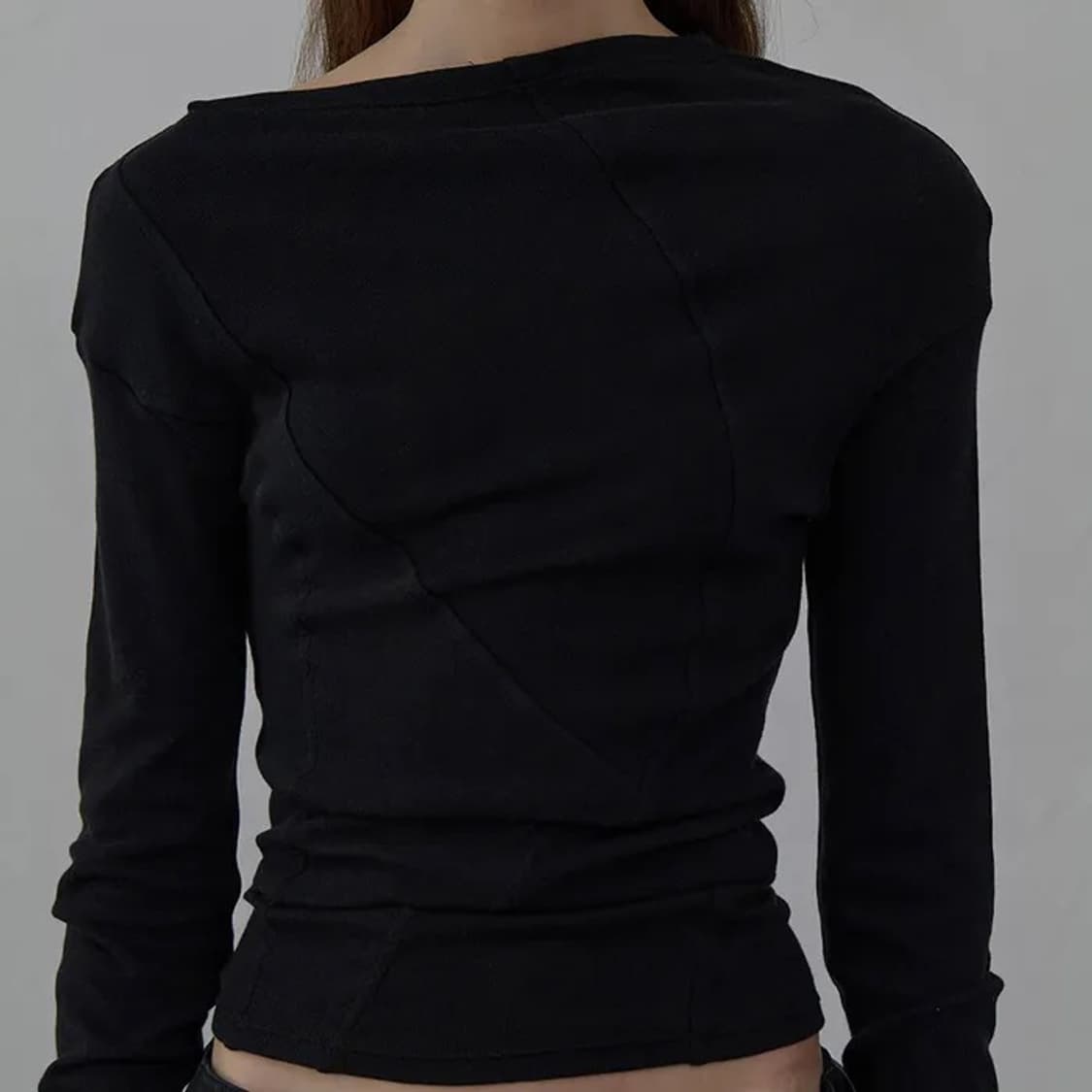 lcdc curved long sleeve top black 상품이미지3