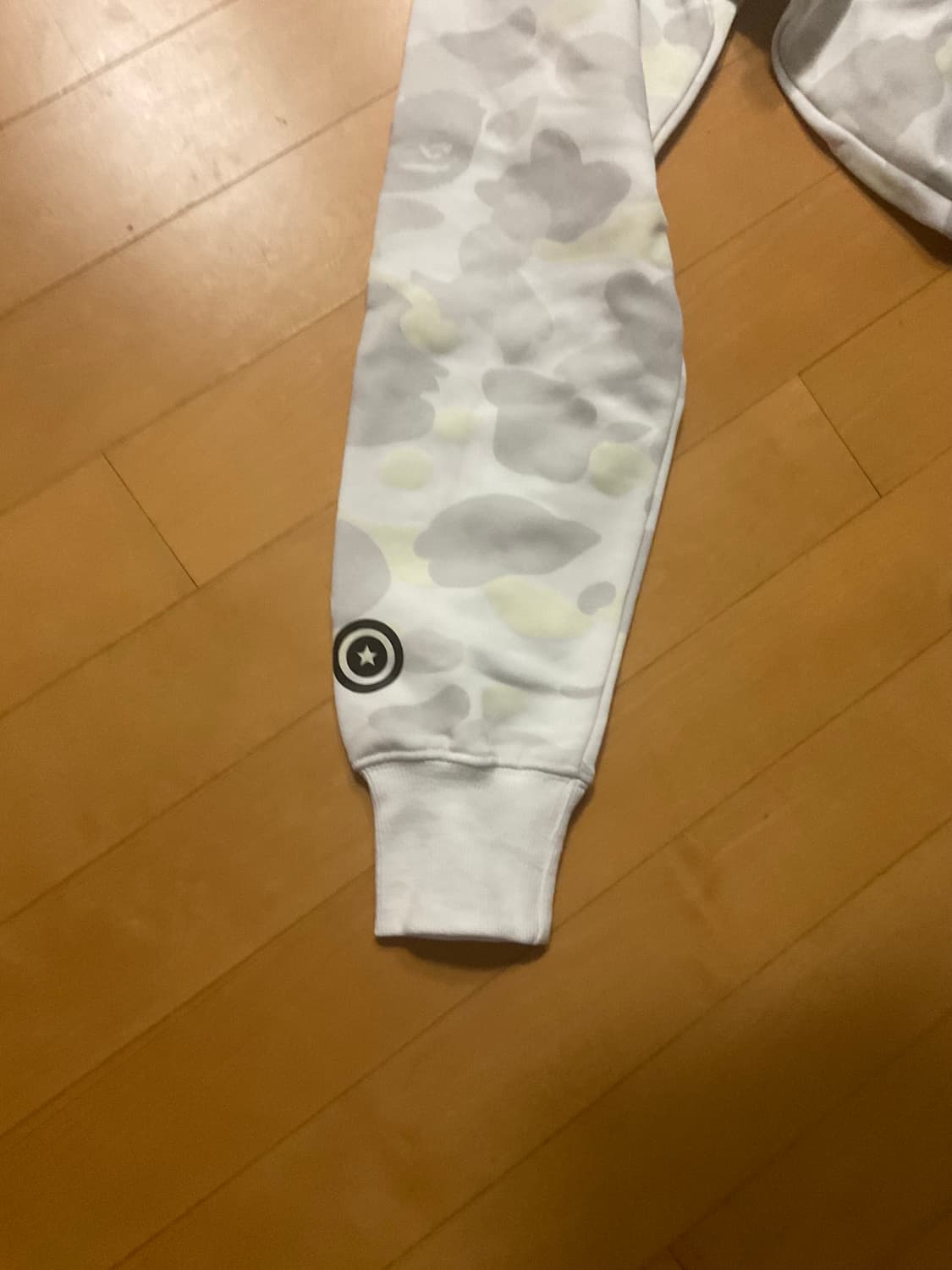 베이프 샤크후드 상품이미지3