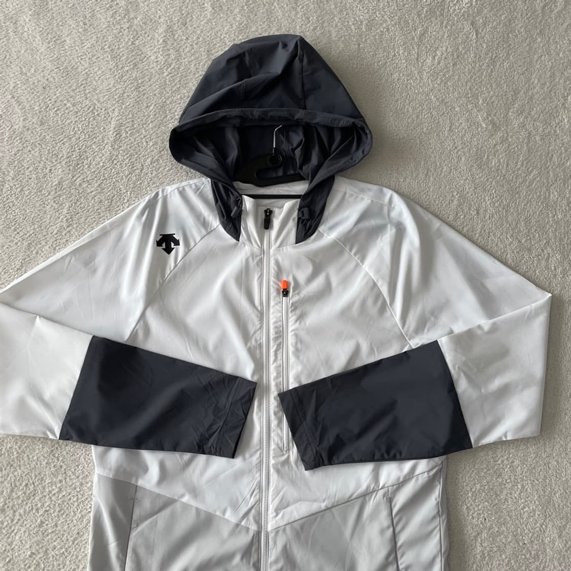 XL 데상트 듀얼리스 바람막이 105 상품이미지2