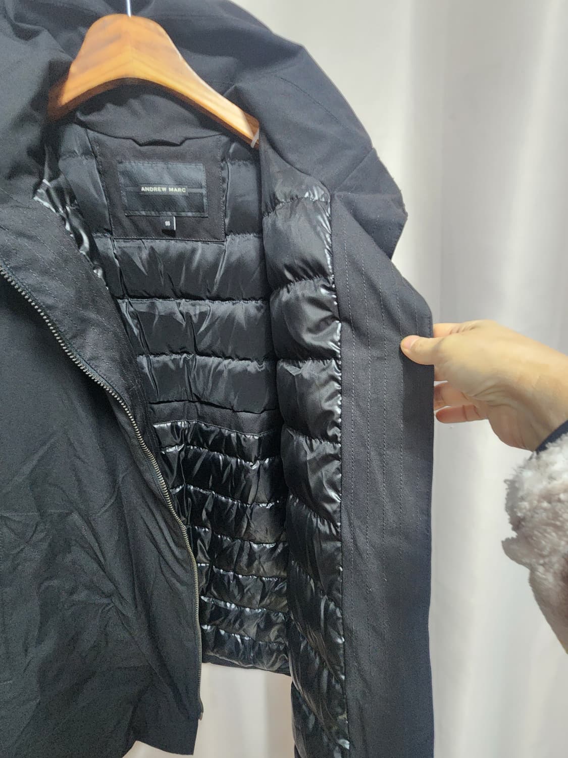 ANDREW MARC블랙 하이넥 패딩 점퍼 상품이미지7