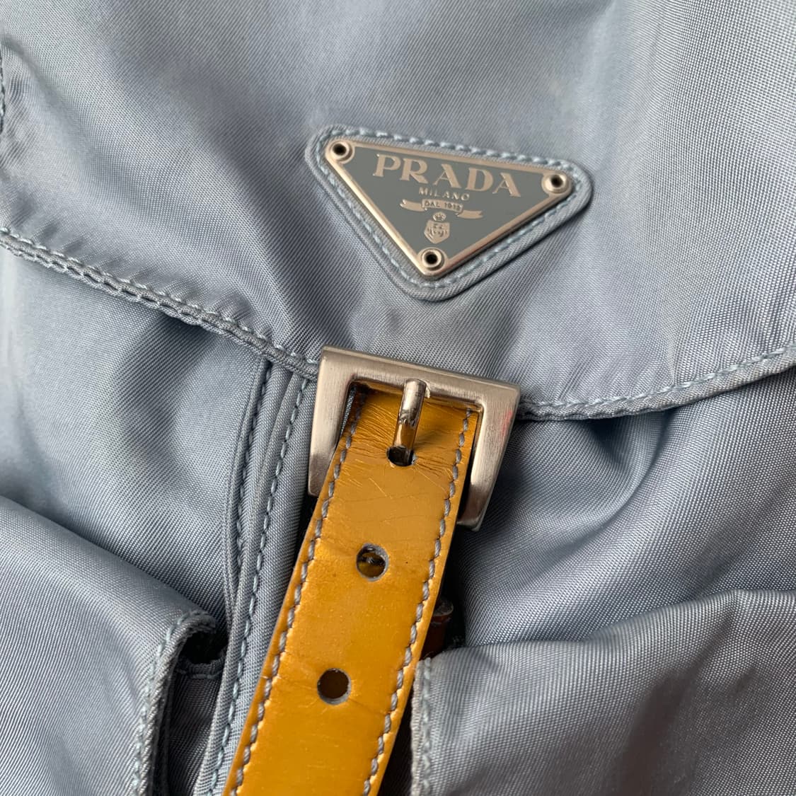프라다 포코노 하늘색 패브릭 백팩 상품이미지8