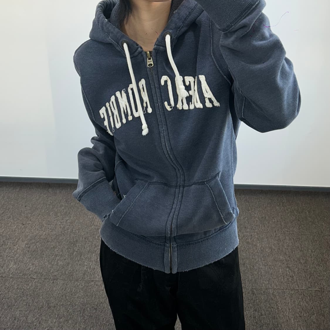 Abercrombie 아베크롬비 아이보리 그런지 로고 네이비 후드집업   상품이미지1