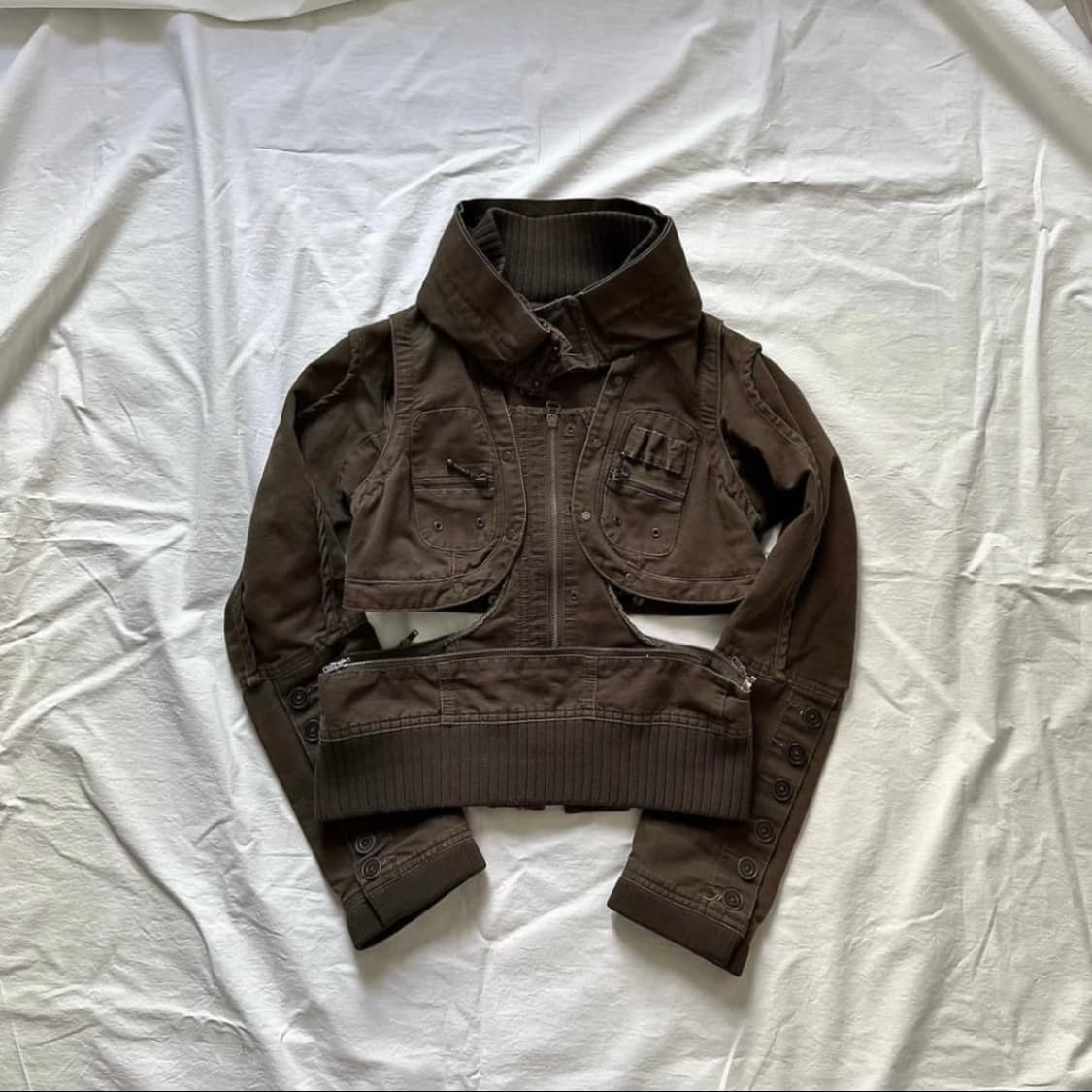 00's 해체주의 하이넥 3way 아카이브 절개 스터드 앤틱 베스트 자켓 상품이미지3