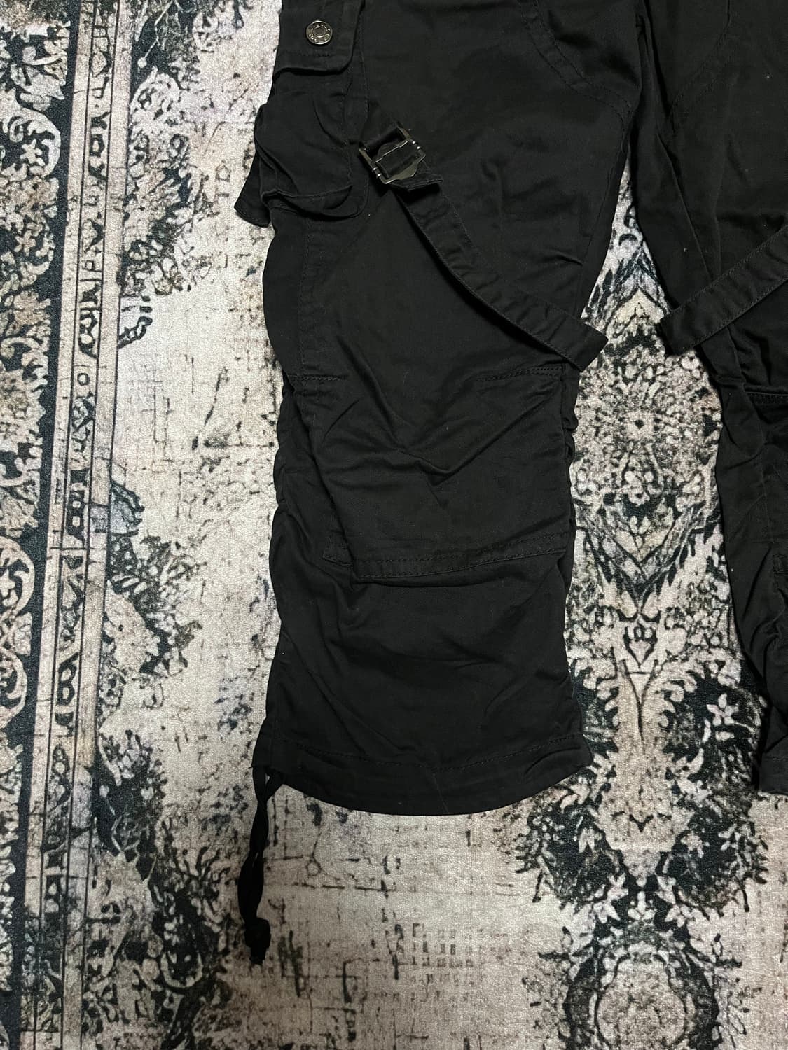 펑크 버클 디테일 블랙 카고팬츠 하프 상품이미지10