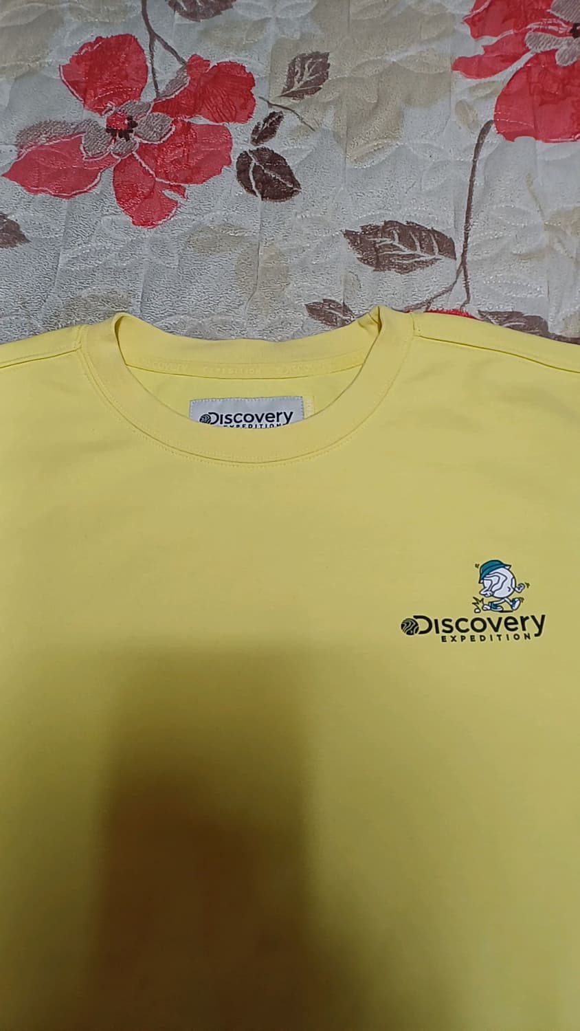 디스커버리 맨투맨 실측105 여성99 가슴58 기장66 상품이미지4